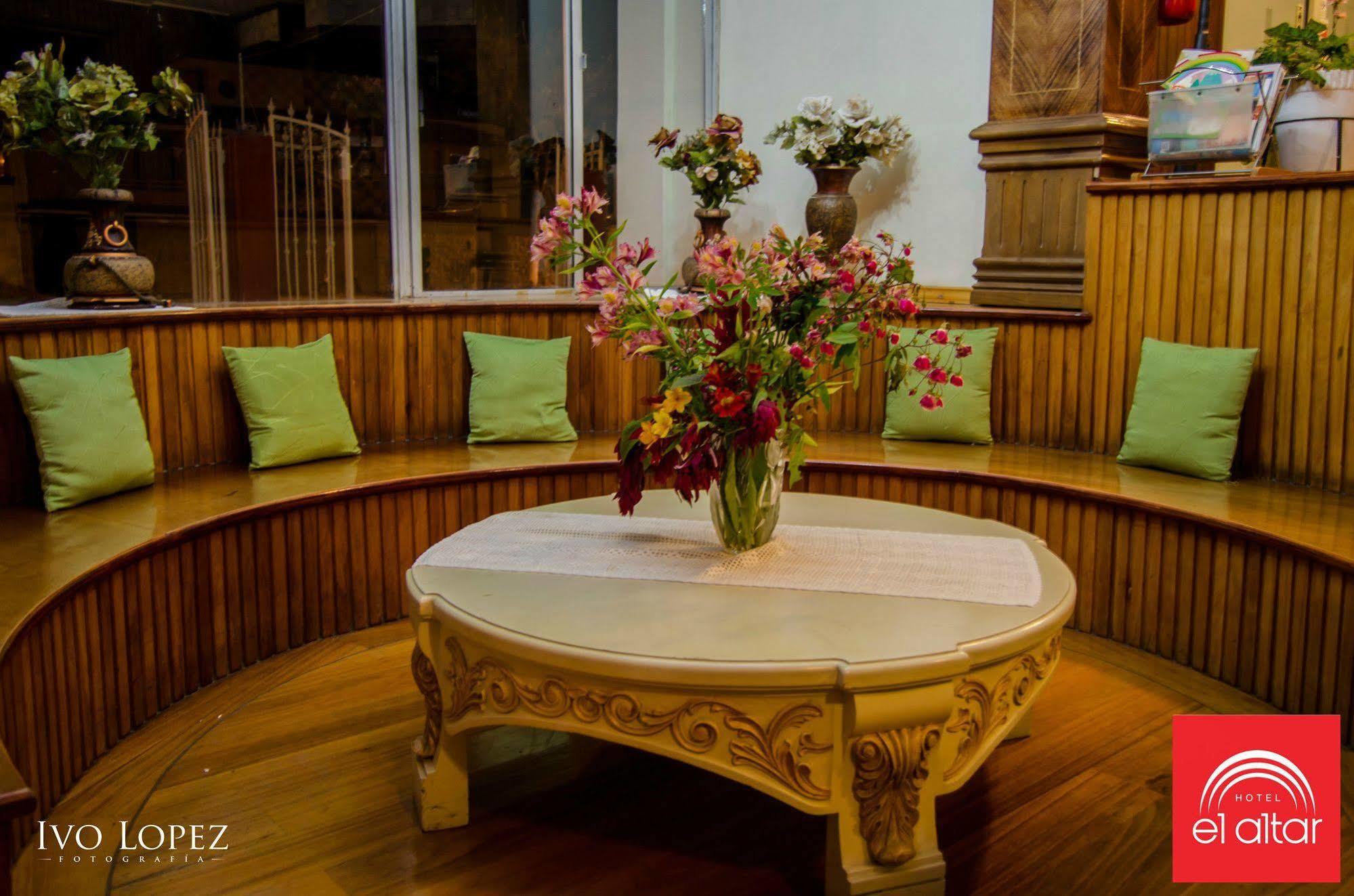 Hotel El Altar Ріобамба Екстер'єр фото